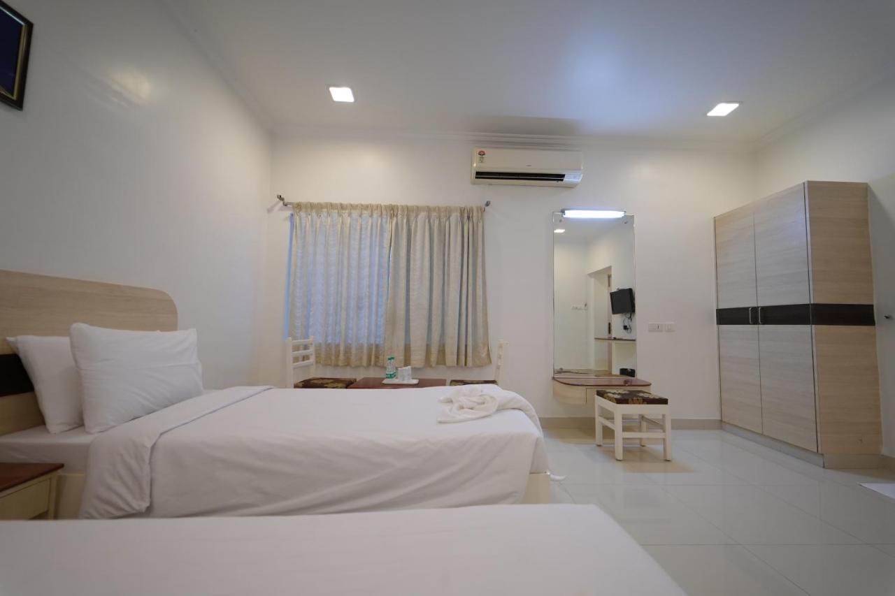 Hotel Palmyra Grand Inn Tirunelveli Ngoại thất bức ảnh