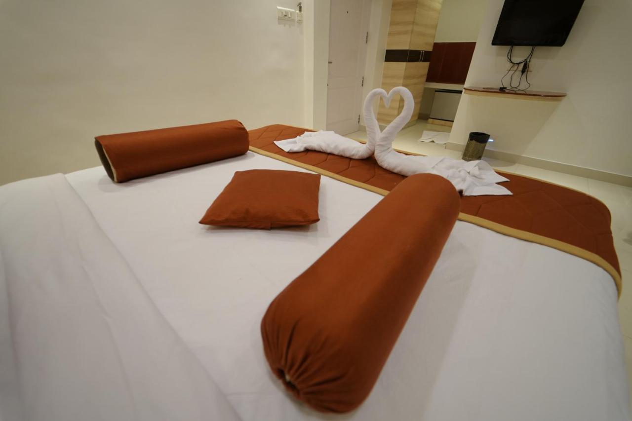 Hotel Palmyra Grand Inn Tirunelveli Ngoại thất bức ảnh