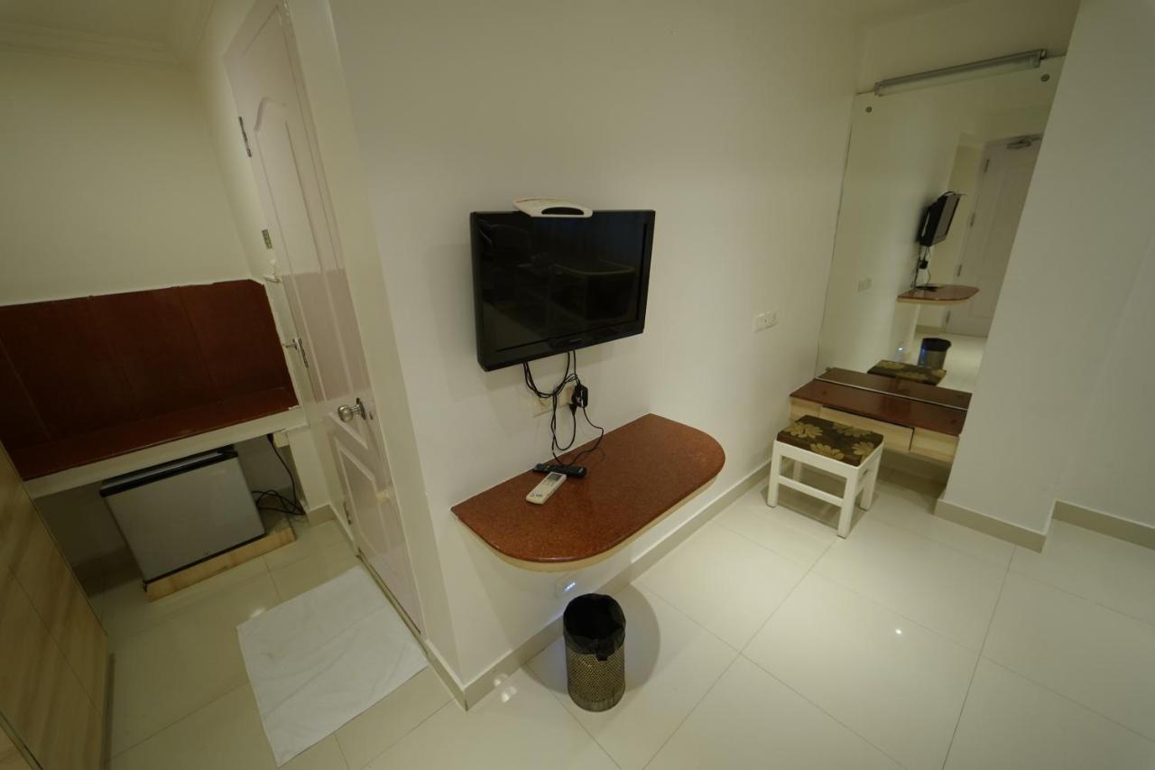 Hotel Palmyra Grand Inn Tirunelveli Ngoại thất bức ảnh