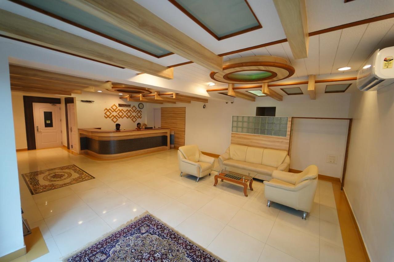 Hotel Palmyra Grand Inn Tirunelveli Ngoại thất bức ảnh